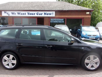 Used Volkswagen Passat 2010 for sale - 76953457: Photo