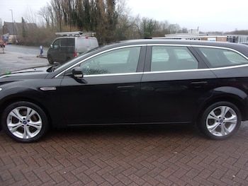 Used Ford Mondeo 2011 for sale - 77883507: Photo