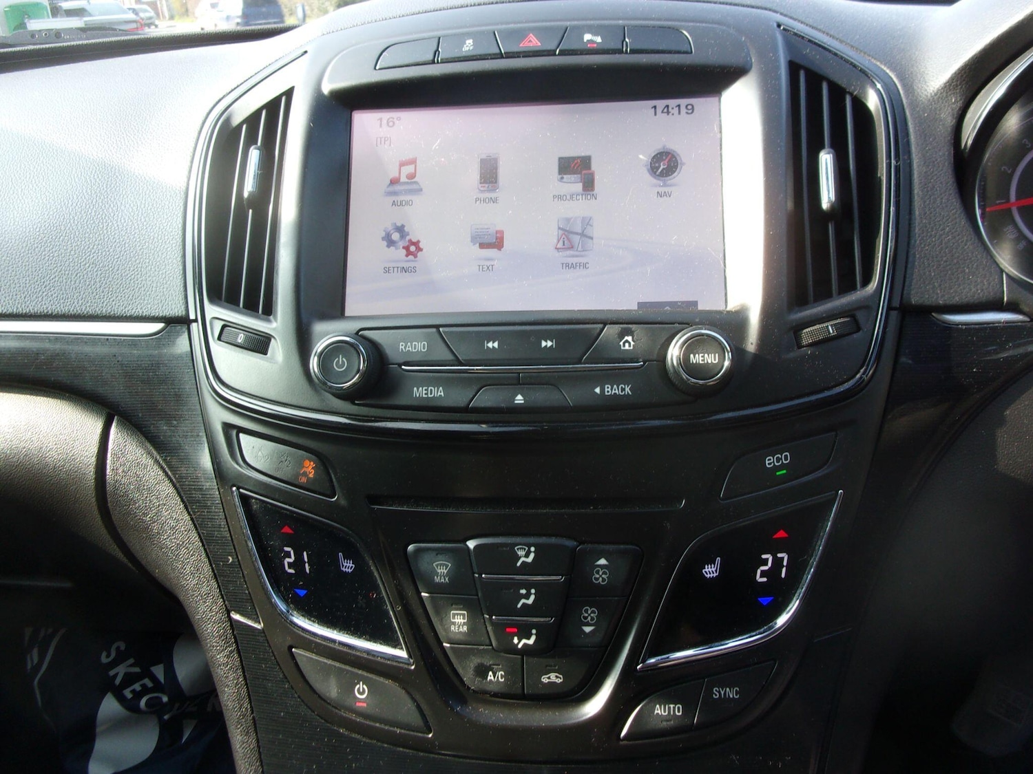 Used Vauxhall Insignia 2016 for sale - 78020197: Photo 5