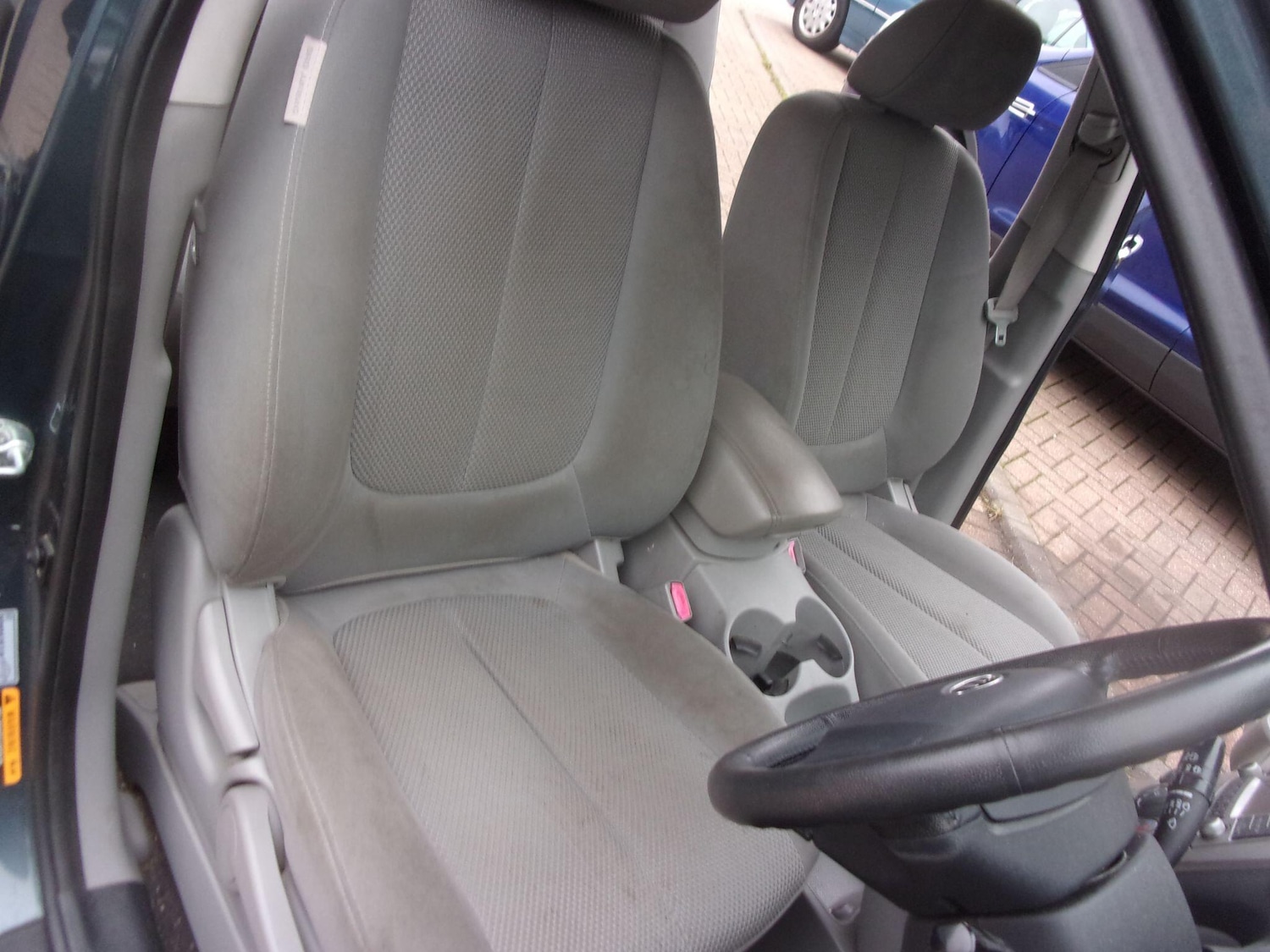 Used Kia Carens 2009 for sale - 75884183: Photo 12