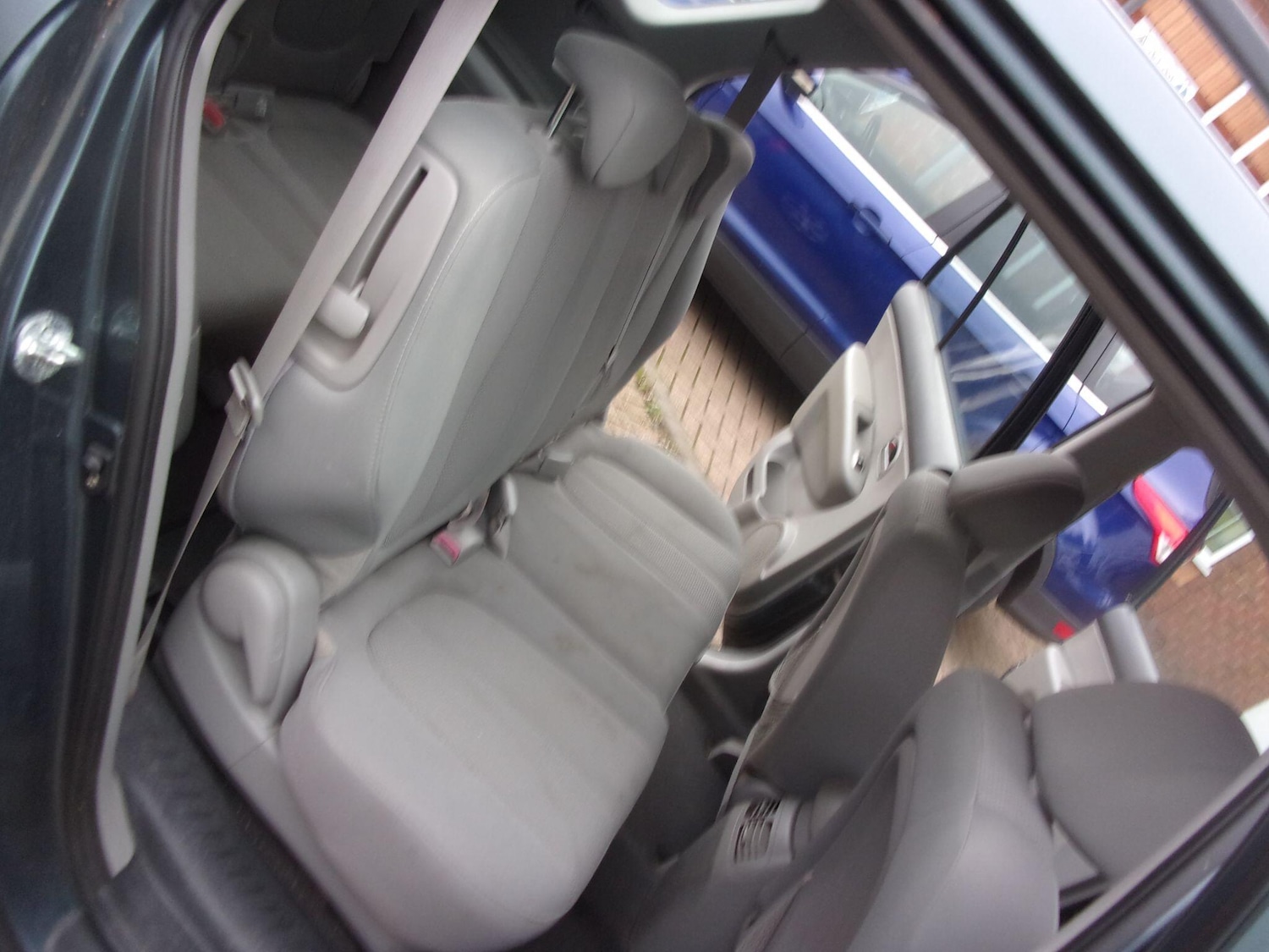 Used Kia Carens 2009 for sale - 75884183: Photo 13