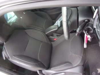Used Citroen DS3 2011 for sale - 76060899: Photo 4