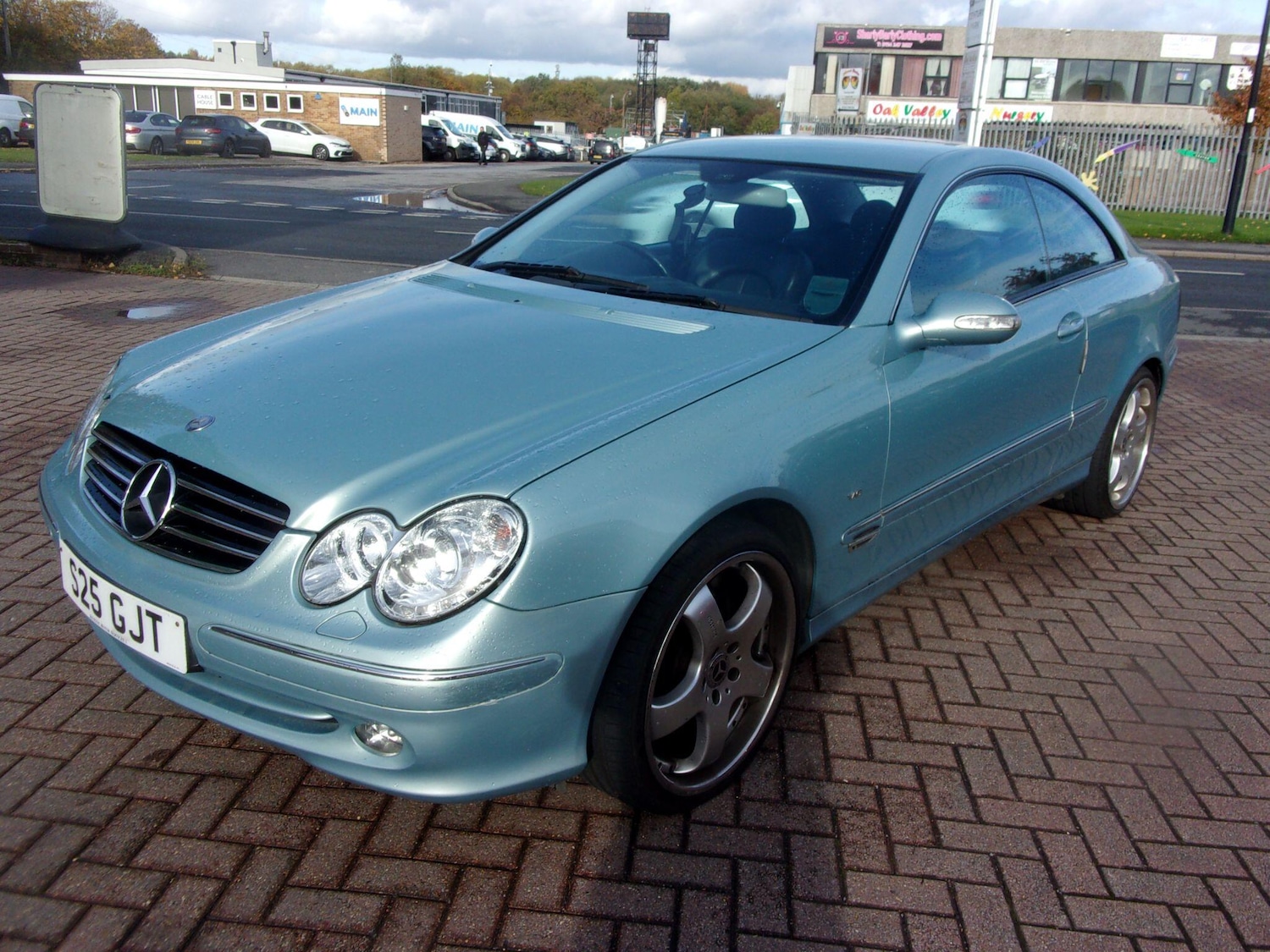 Used Mercedes-Benz CLK 2003 for sale - 76633632: Photo 4