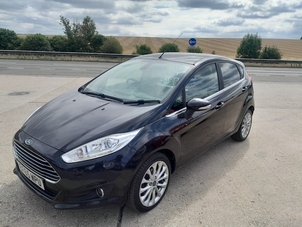 Used Ford Fiesta 2015 for sale - 75673803: Photo 3