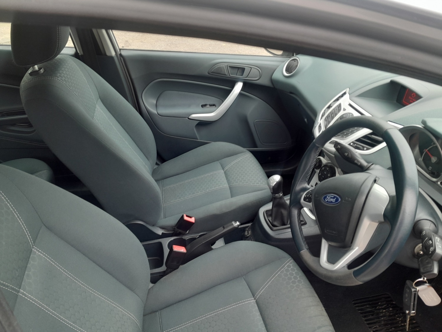 Used Ford Fiesta 2010 for sale - 77743495: Photo 6