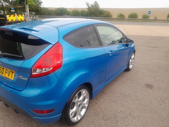 Used Ford Fiesta 2011 for sale - 75910666: Photo