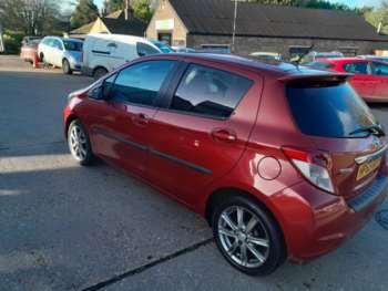 Used Toyota Yaris 2013 for sale - 73240026: Photo