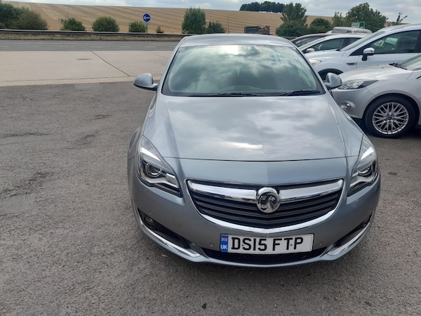 Used Vauxhall Insignia 2015 for sale - 75674206: Photo 1