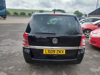Used Vauxhall Zafira 2009 for sale - 78802848: Photo