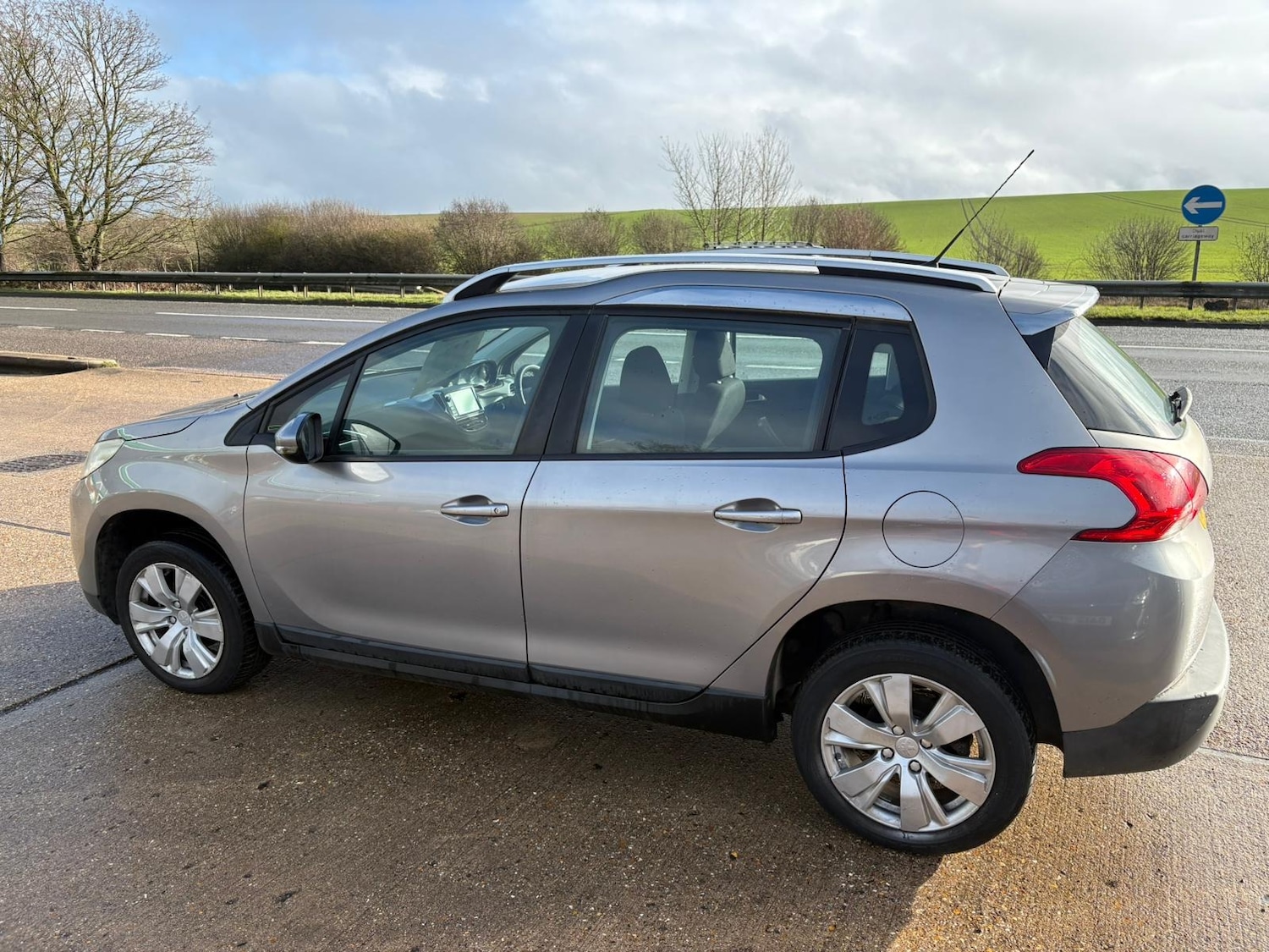 Used Peugeot 2008 2014 for sale - 77475499: Photo 2