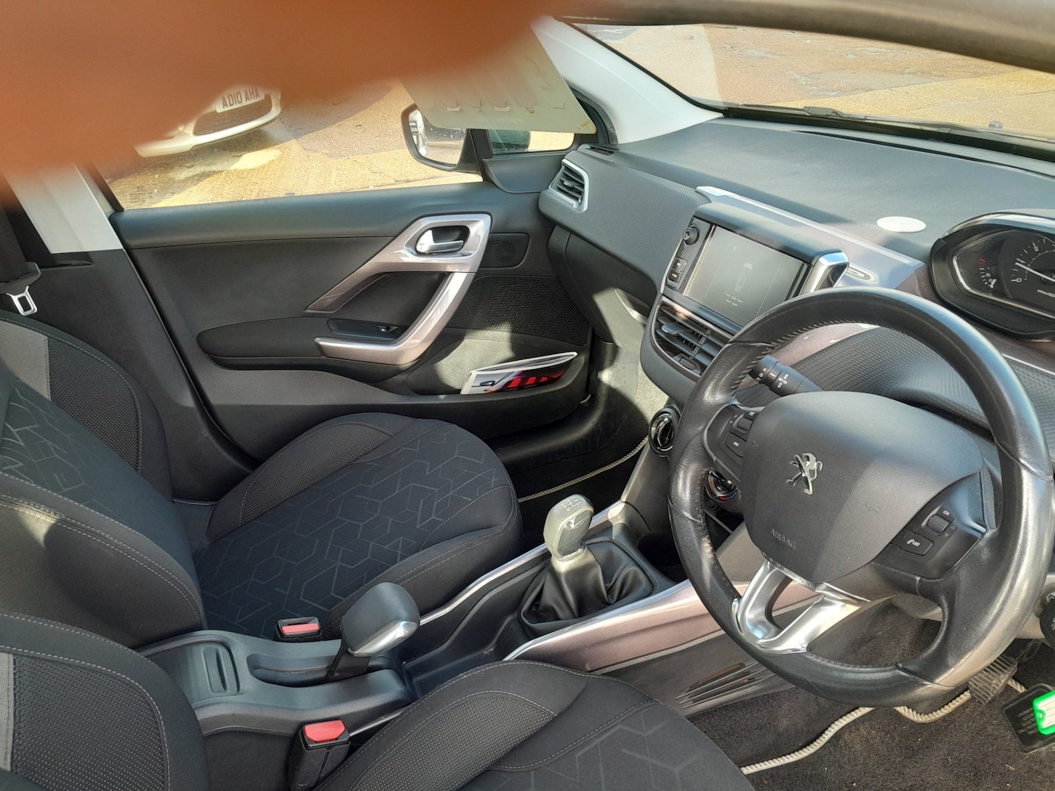 Used Peugeot 2008 2014 for sale - 77475499: Photo 7