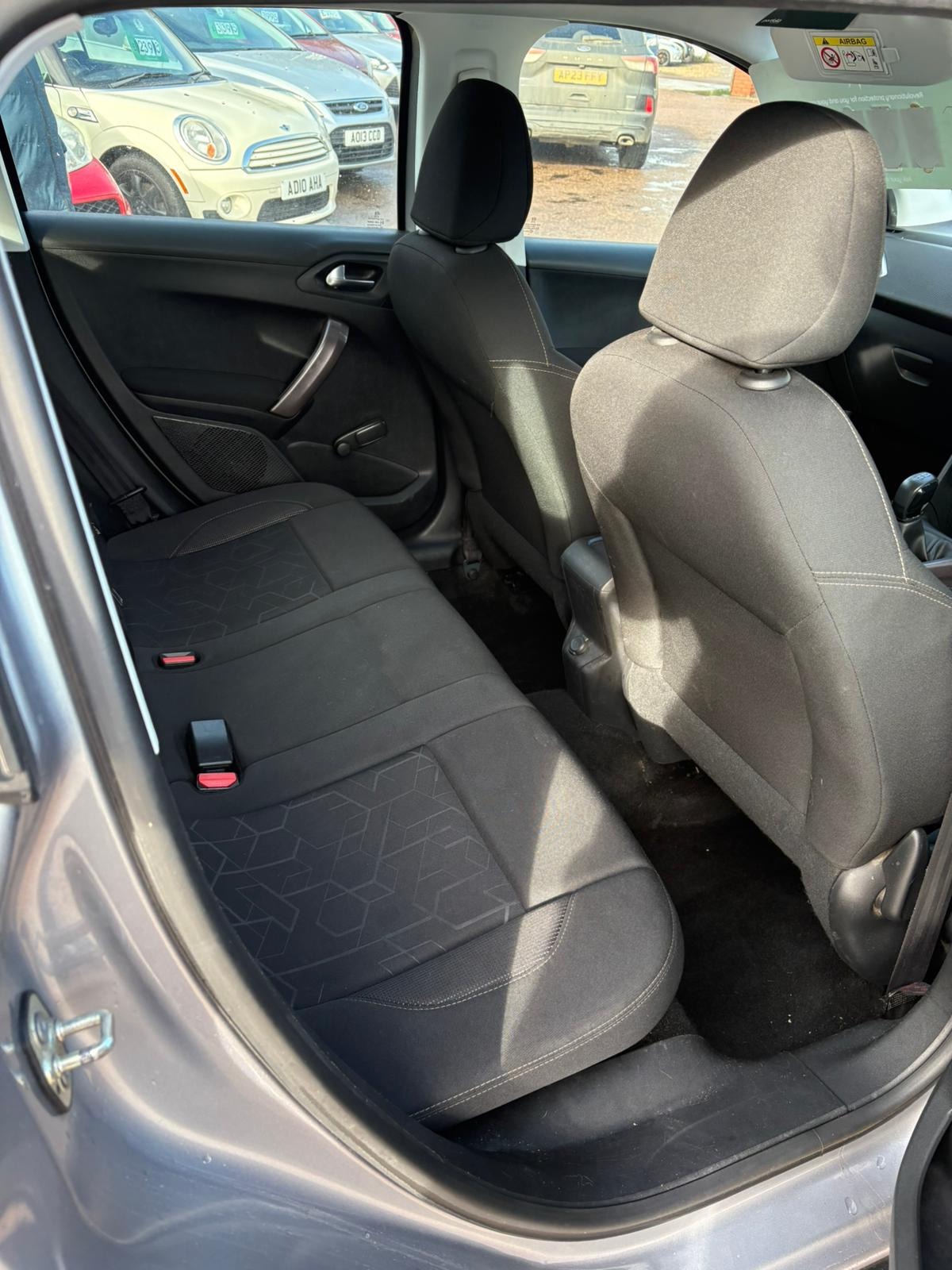 Used Peugeot 2008 2014 for sale - 77475499: Photo 9