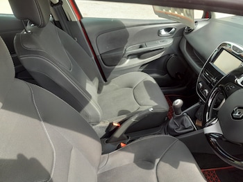 Used Renault Clio 2015 for sale - 78132468: Photo