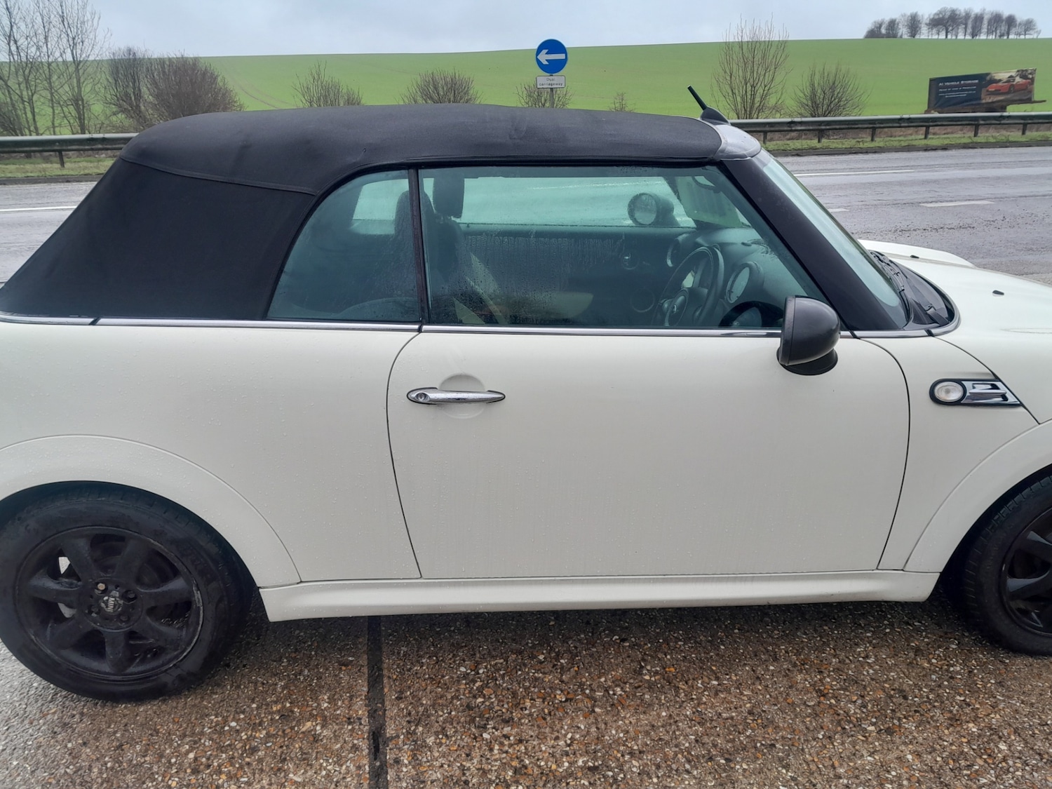 Used MINI Convertible 2010 for sale - 77475306: Photo 5