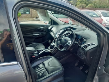 Used Ford Kuga 2014 for sale - 75725770: Photo