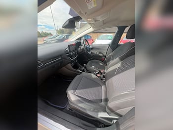 Used Ford Fiesta 2017 for sale - 79865772: Photo