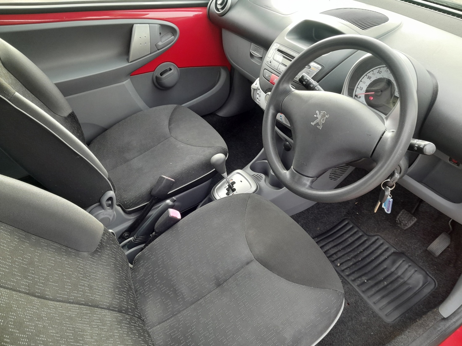 Used Peugeot 107 2010 for sale - 77378465: Photo 2