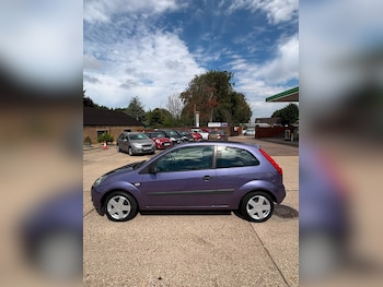 Used Ford Fiesta 2006 for sale - 79344045: Photo