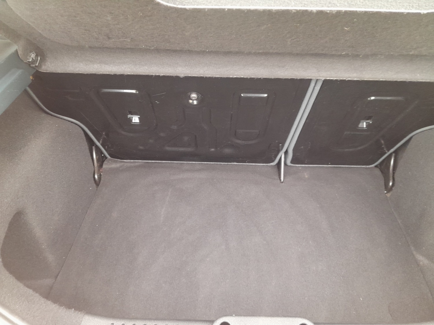 Used Ford Fiesta 2010 for sale - 78066292: Photo 4