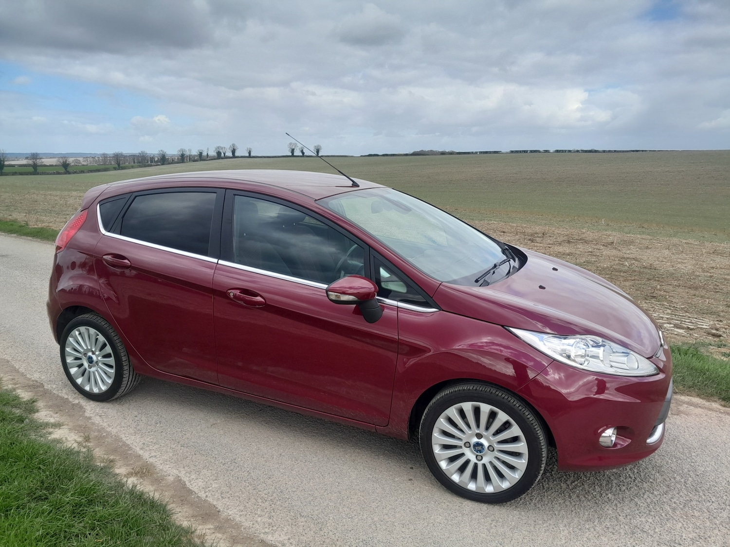 Used Ford Fiesta 2010 for sale - 78066292: Photo 5
