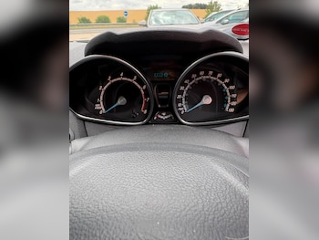 Used Ford Fiesta 2014 for sale - 79068251: Photo