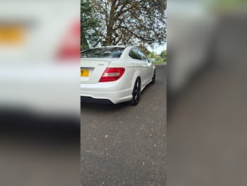Mercedes-Benz C Class feature image