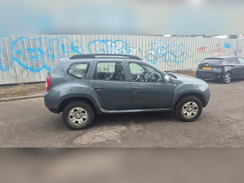 Used Dacia Duster 2014 for sale - 78409809: Photo