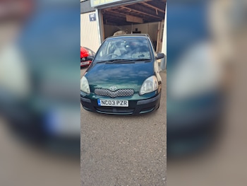 Used Toyota Yaris 2003 for sale - 78415142: Photo