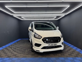 Used Ford Transit Custom 2018 for sale - 76080274: Photo 2