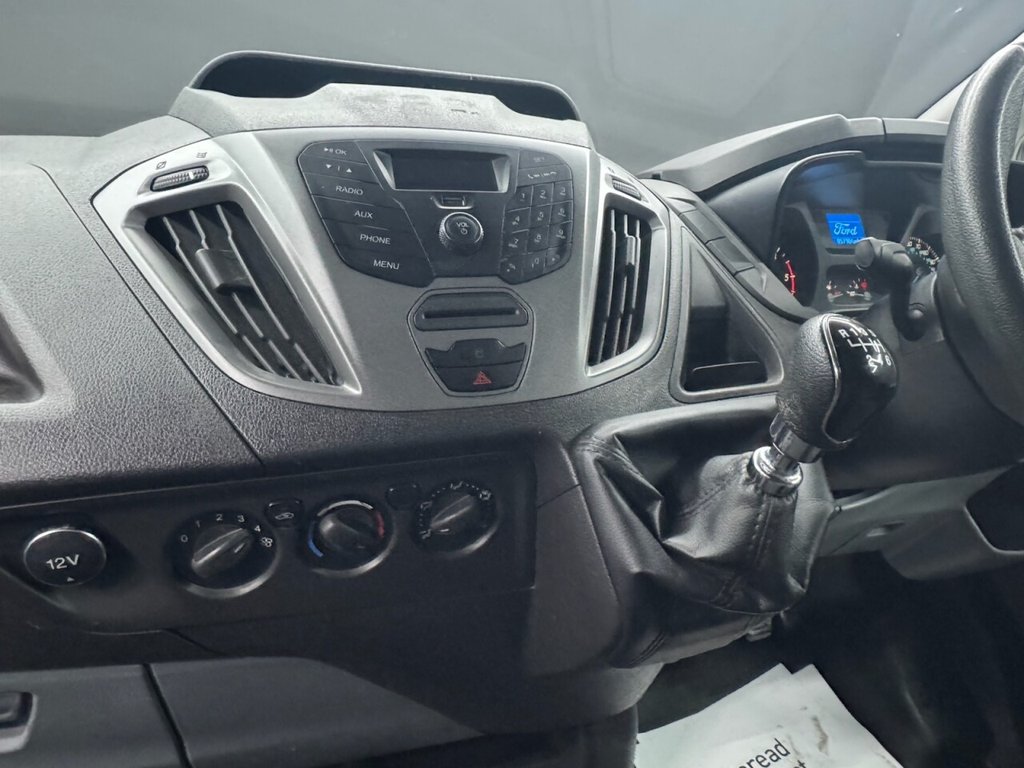 Used Ford Transit Custom 2015 for sale - 76147320: Photo 29