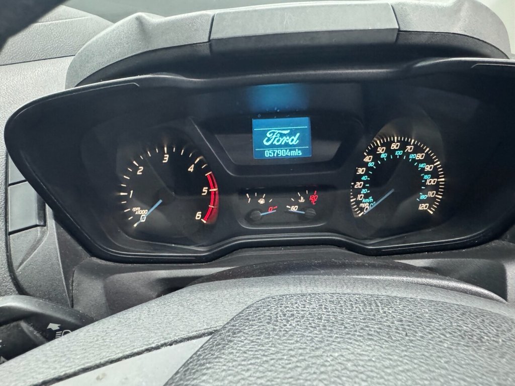 Used Ford Transit Custom 2015 for sale - 76147320: Photo 30