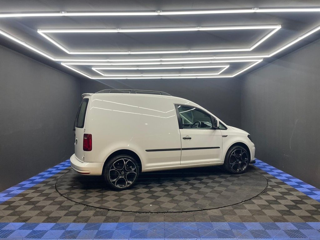 Used Volkswagen Caddy 2018 for sale - 76654413: Photo 15