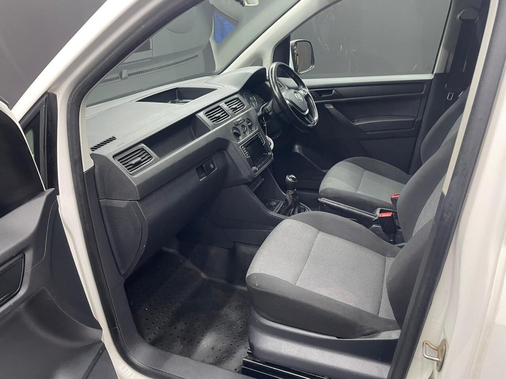 Used Volkswagen Caddy 2018 for sale - 76654413: Photo 28