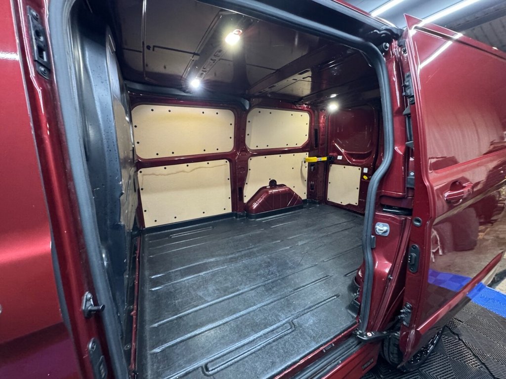Used Ford Transit Custom 2020 for sale - 76654616: Photo 41