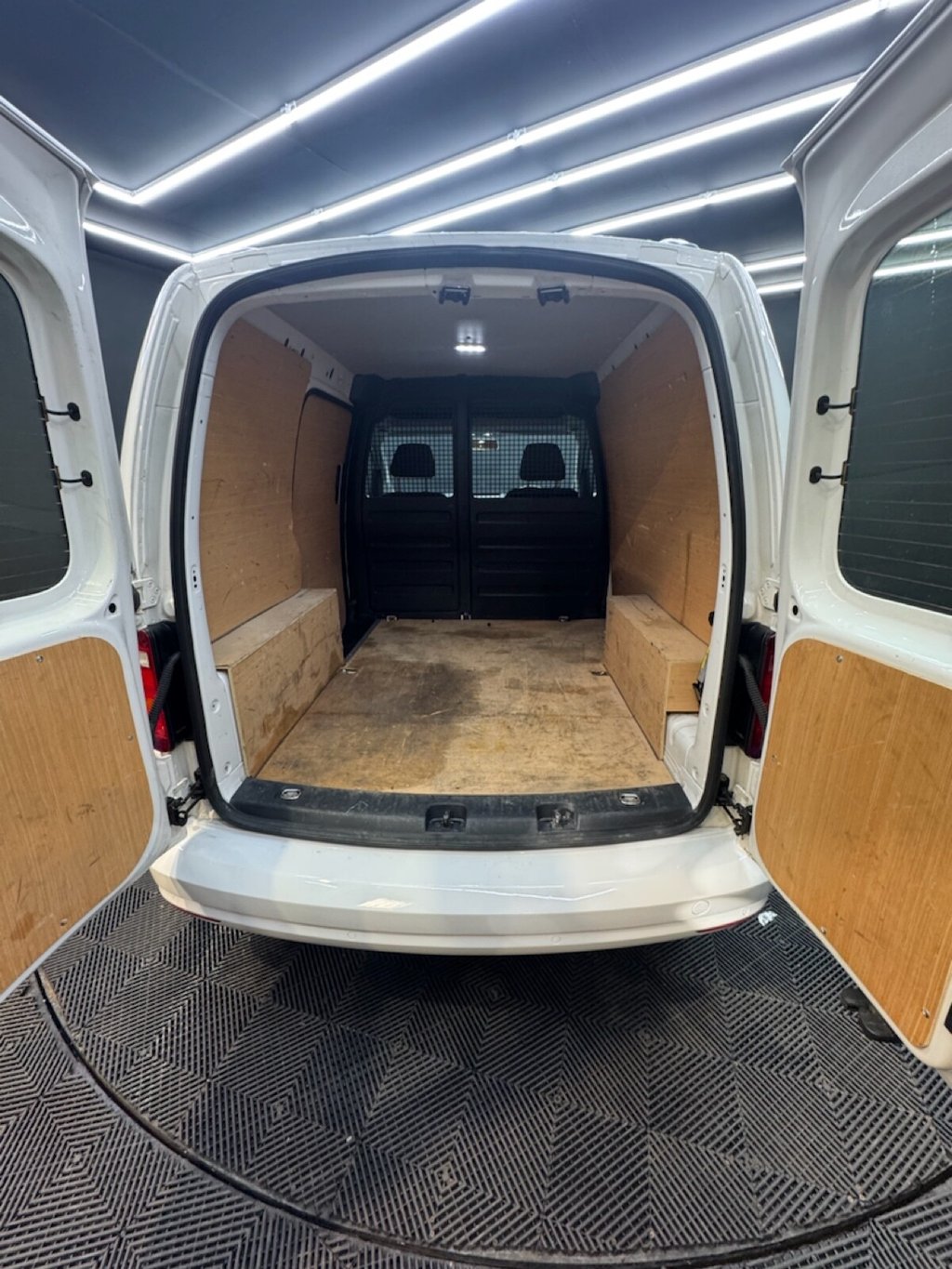 Used Volkswagen Caddy 2019 for sale - 77558106: Photo 38