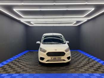 Used Ford Transit Courier 2018 for sale - 74077400: Photo