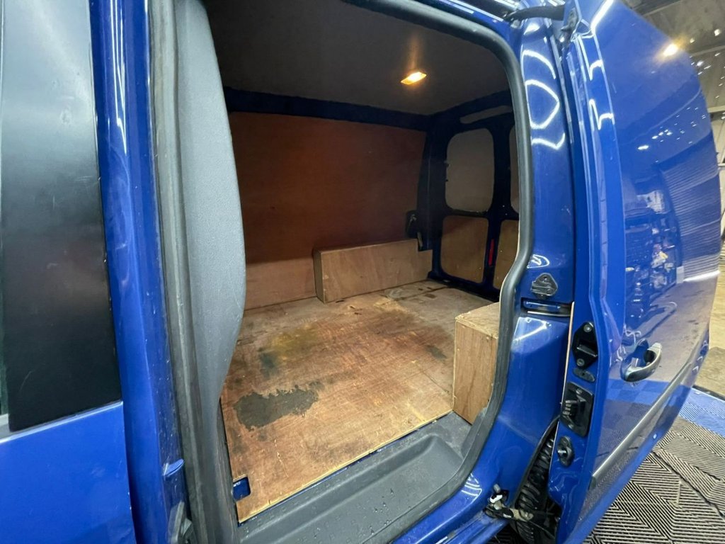 Used Volkswagen Caddy 2014 for sale - 76429599: Photo 2