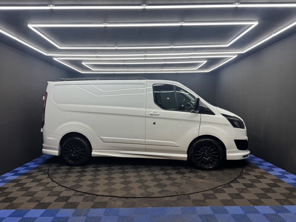 Used Ford Transit Custom 2015 for sale - 77588392: Photo 32