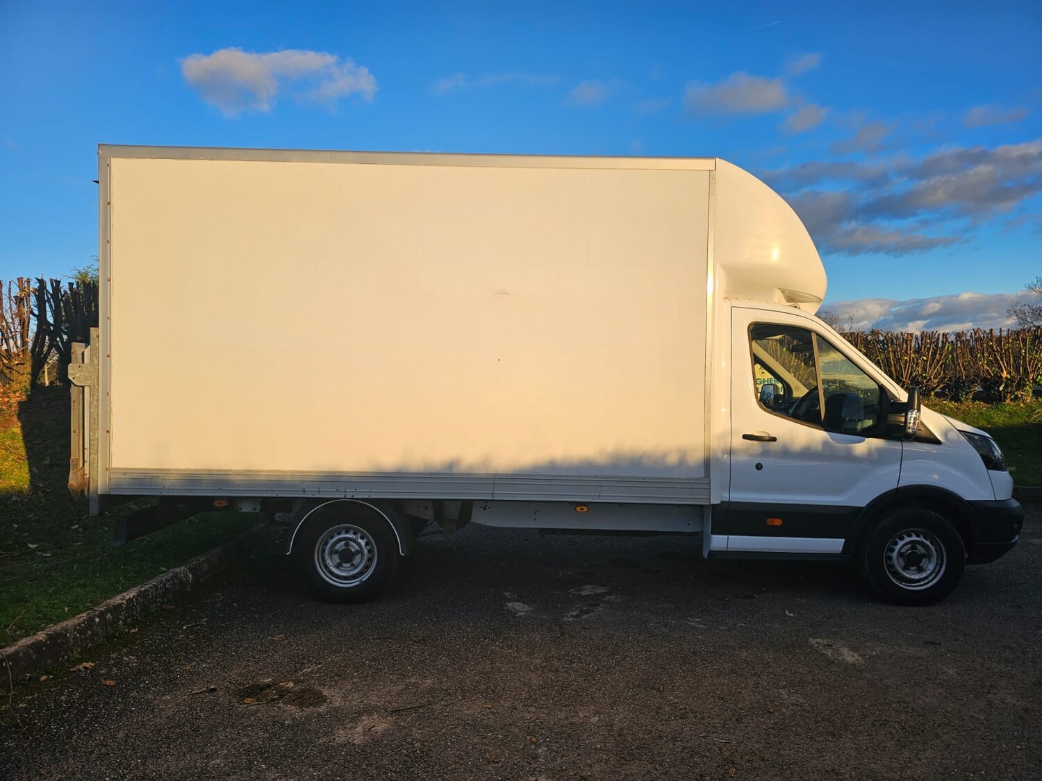 Vehicle 21