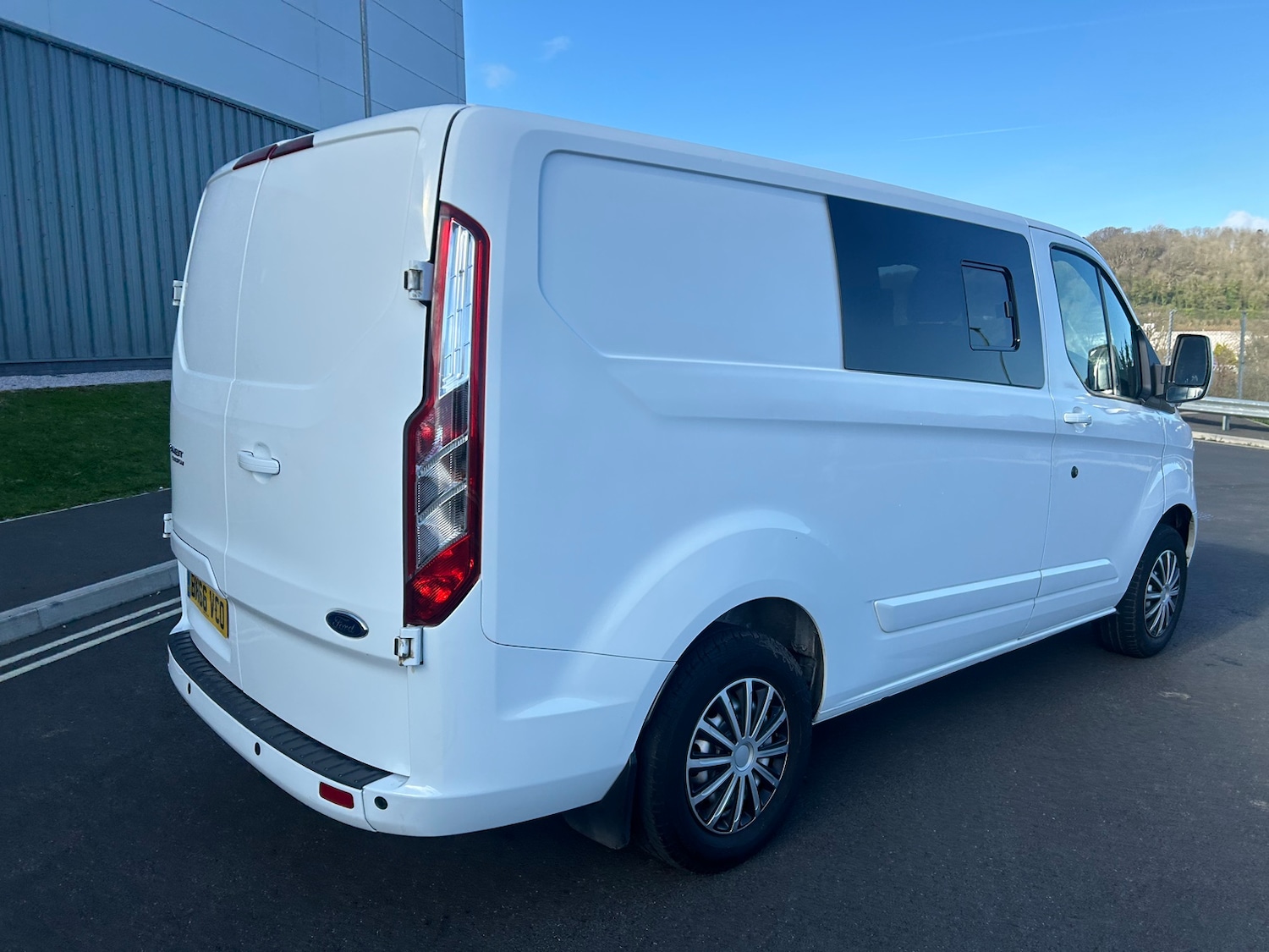 Vehicle 28