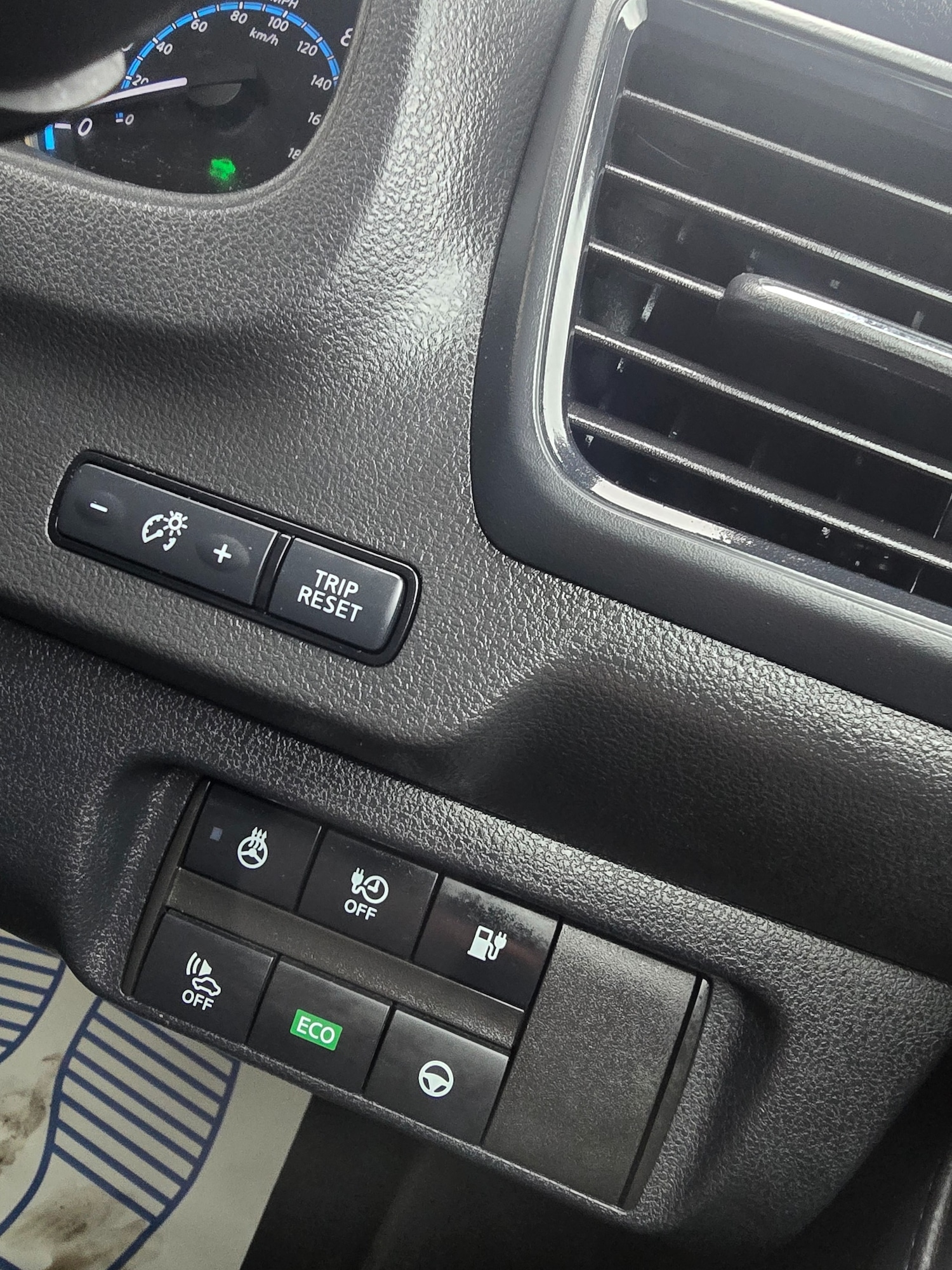 Used Nissan Leaf 2018 for sale - 77522384: Photo 22