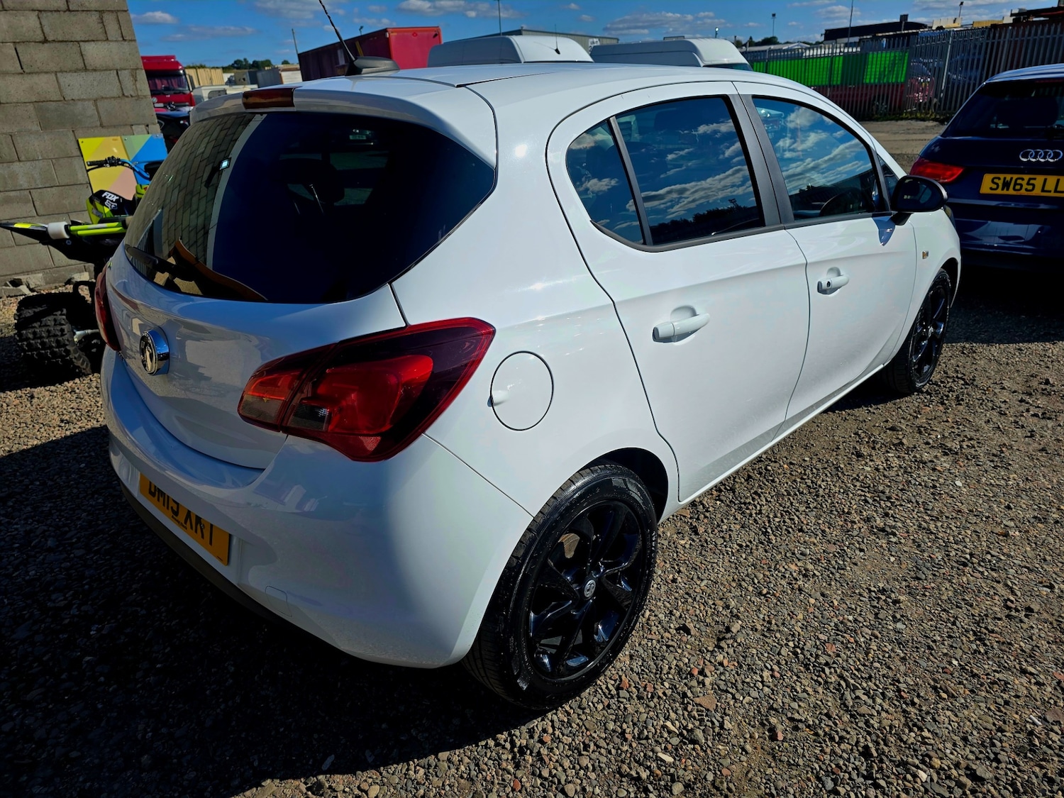 Used Vauxhall Corsa 2019 for sale - 76070539: Photo 3