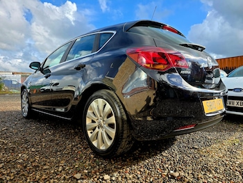 Used Vauxhall Astra 2010 for sale - 75706165: Photo