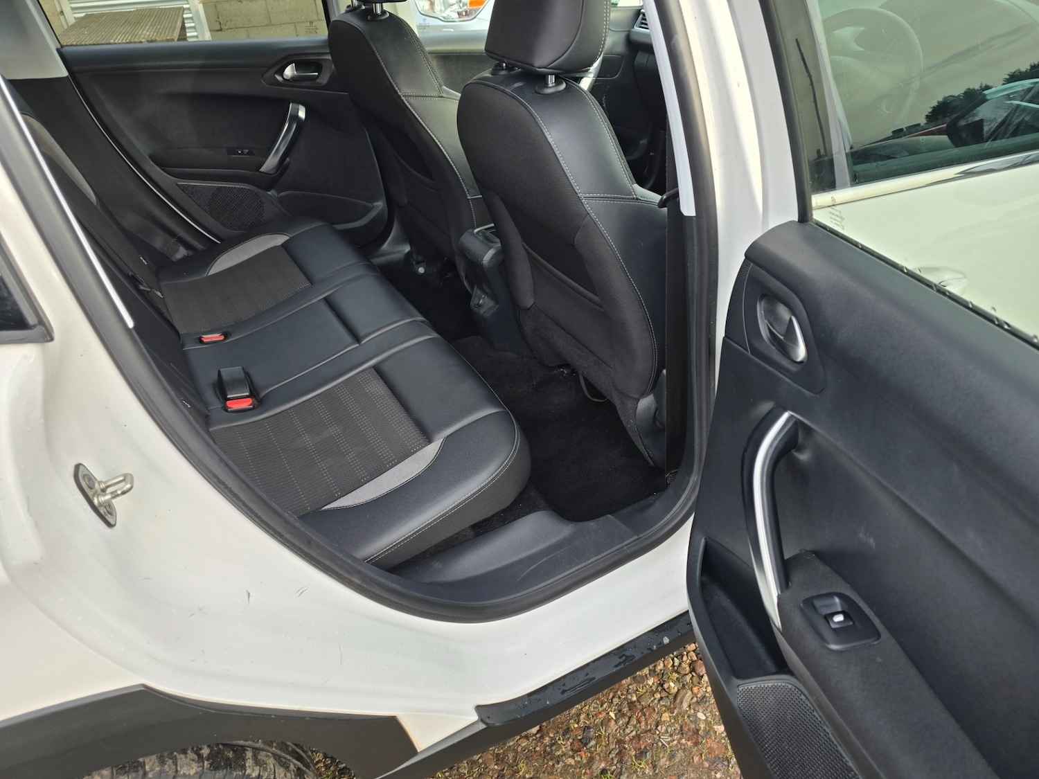 Used Peugeot 2008 2016 for sale - 76987017: Photo 15