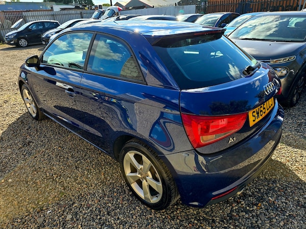 Used Audi A1 2016 for sale - 76070538: Photo 3