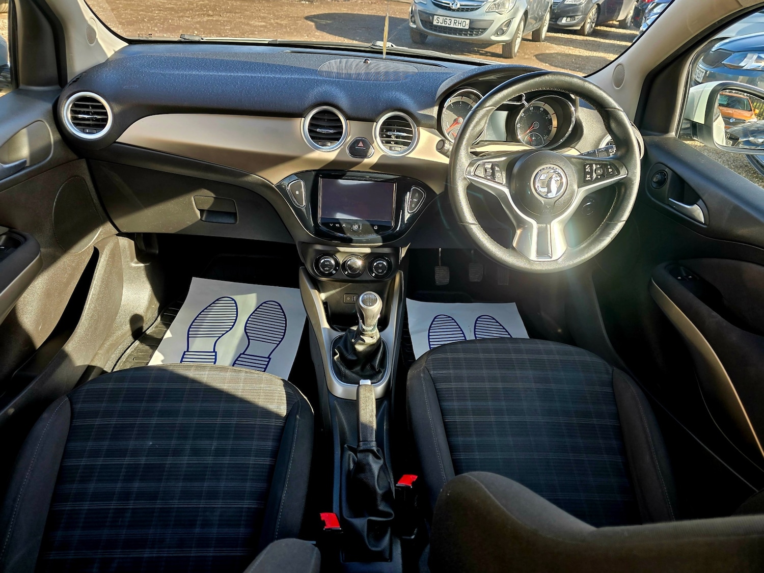 Used Vauxhall ADAM 2014 for sale - 78140514: Photo 9