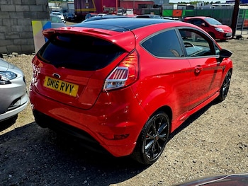 Used Ford Fiesta 2016 for sale - 79208255: Photo