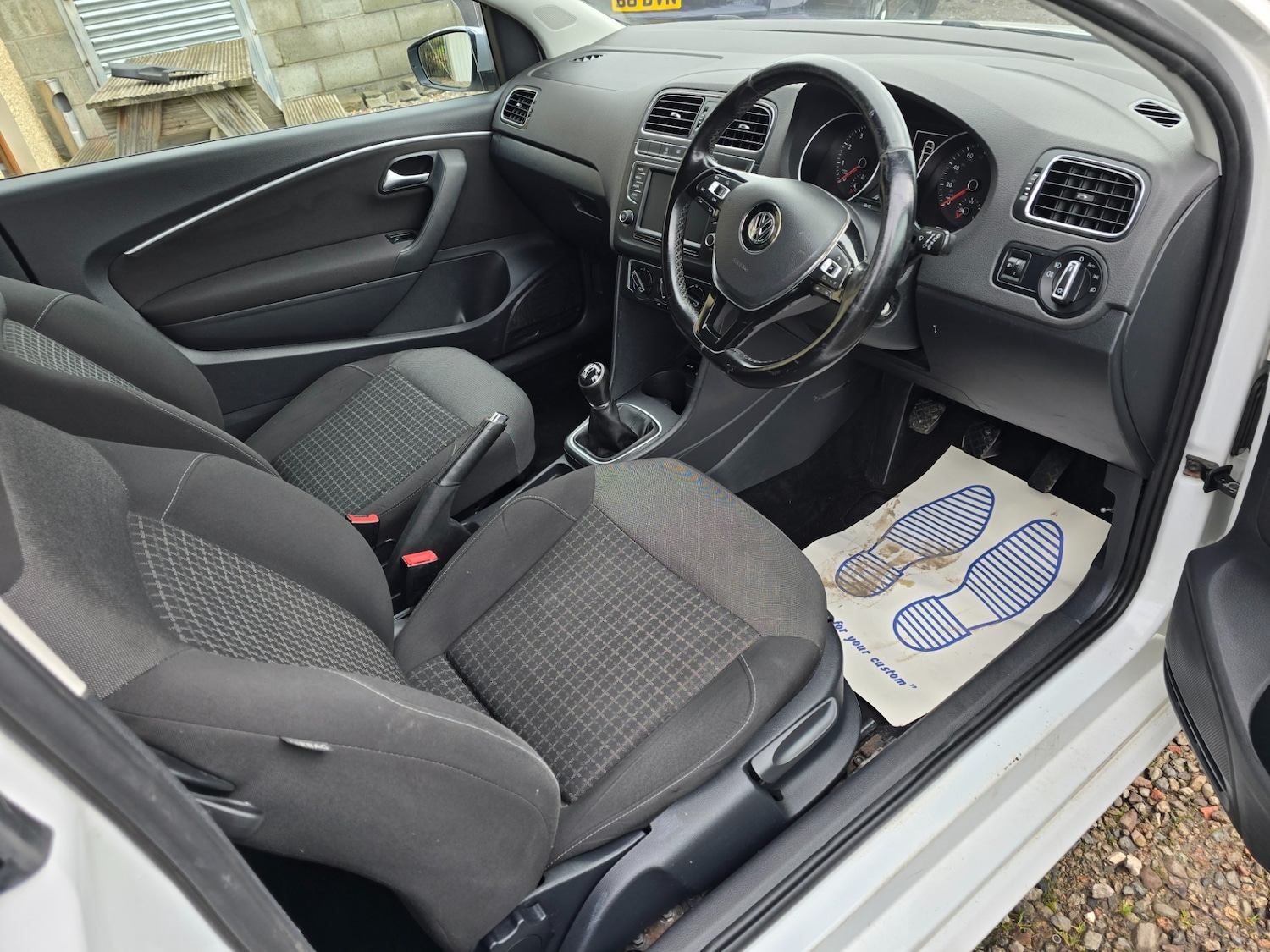 Used Volkswagen Polo 2017 for sale - 76233005: Photo 11