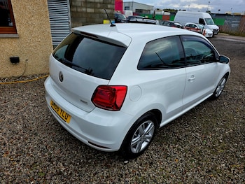 Used Volkswagen Polo 2017 for sale - 76233005: Photo 3