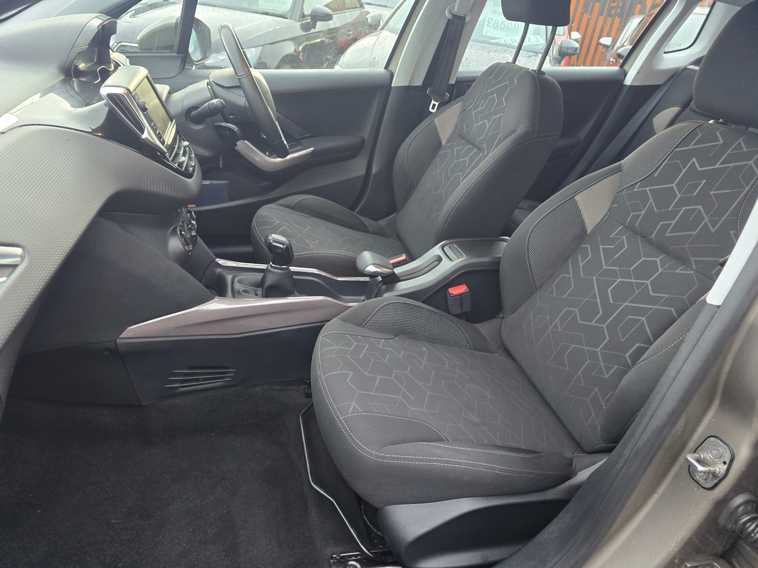 Used Peugeot 2008 2016 for sale - 77228467: Photo 10
